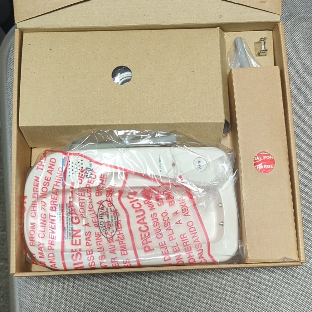 Bell Phones nib vintage